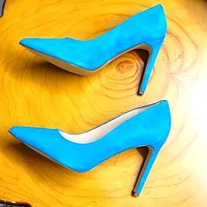 Nine West 'Tatiana' Teal Suede Leather Stilletos Size 8/ Brand New